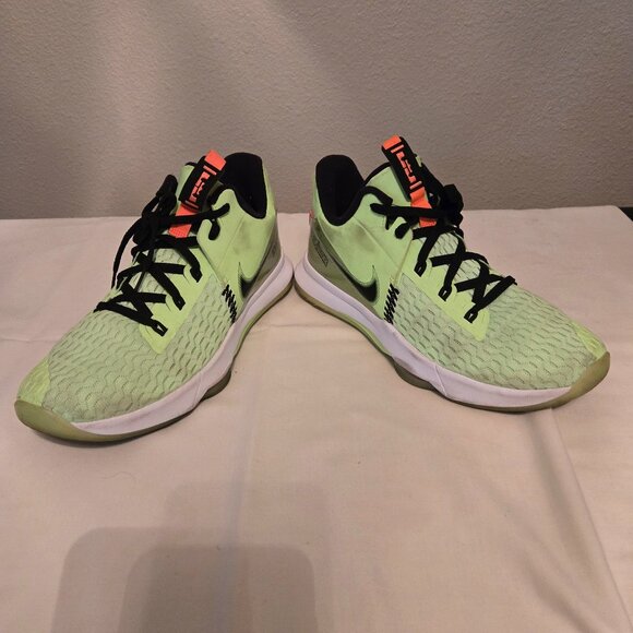 Nike LeBron Witness 5 \'Grinch\' CQ9380-300, Men\'s 11 Lime Basketball Sneakers main image 7